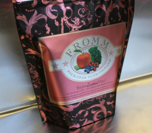 Custom printed foil stand up pouches for pet food